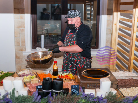 Закажите кейтеринг у нас